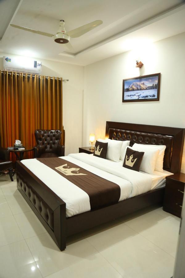 Grand Royal Bed & Breakfast Islamabad Exterior photo